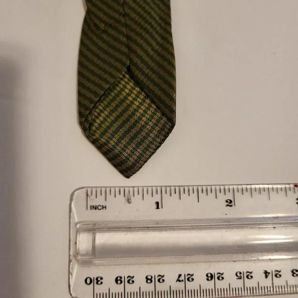 Undefined length ties